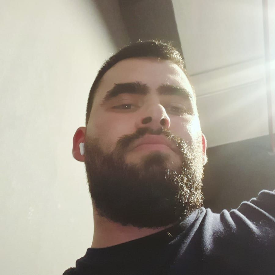 Profil de Helier